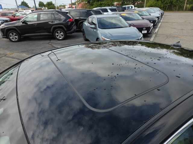 Pre-Owned 2023 INFINITI Q50 LUXE - photo - 12