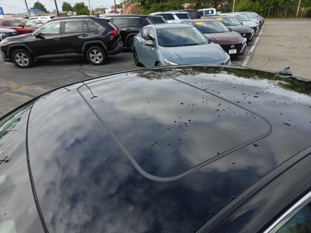 Pre-Owned 2023 INFINITI Q50 LUXE - photo - 12