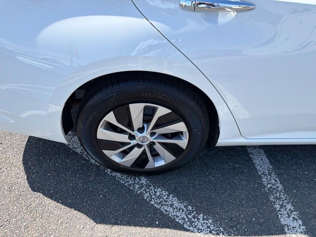 Pre-Owned 2024 Nissan Altima 2.5 S - photo - 20