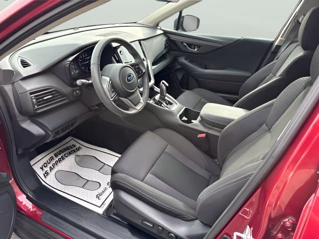 Pre-Owned 2025 Subaru Outback Premium - photo - 4