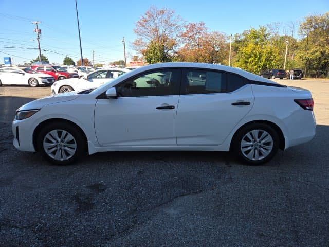 Pre-Owned 2025 Nissan Sentra S - photo - 2