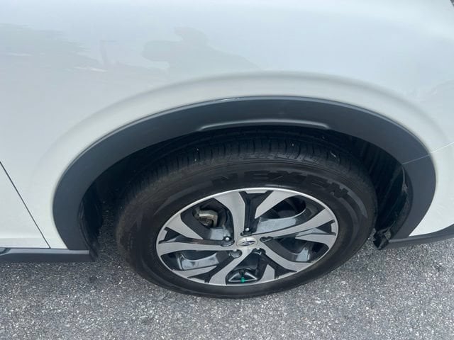 Pre-Owned 2022 Subaru Outback Limited - photo - 4