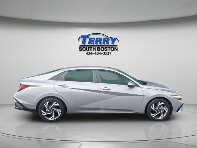 Pre-Owned 2025 Hyundai Elantra SEL Convenience - photo - 0