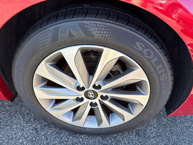 Pre-Owned 2017 Hyundai Sonata Sport - photo - 7