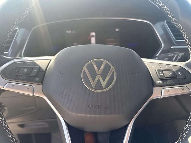 Pre-Owned 2022 Volkswagen Tiguan 2.0T SE - photo - 8