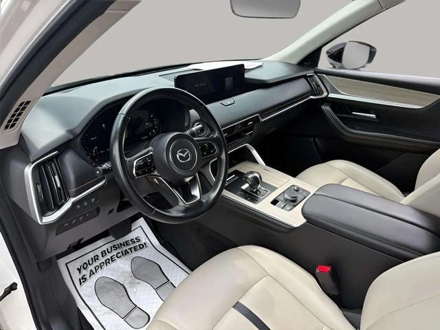 Pre-Owned 2025 Mazda CX-90 3.3 Turbo Premium - photo - 28