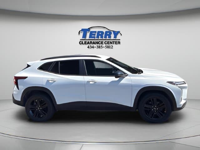 Pre-Owned 2024 Chevrolet Trax ACTIV - photo - 0