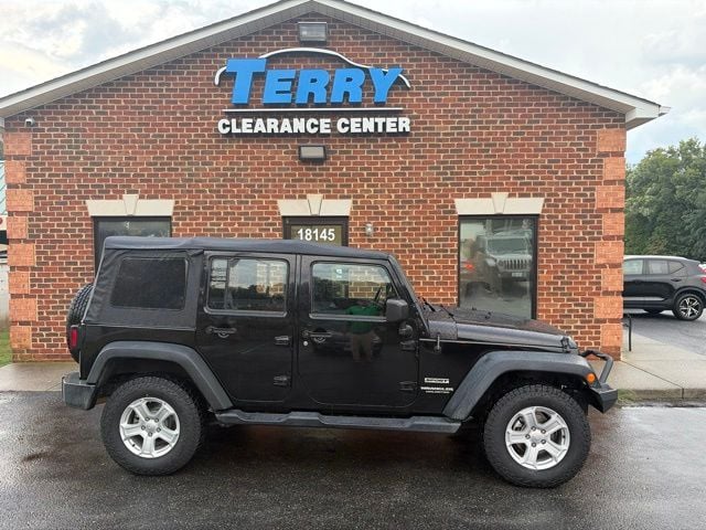 Pre-Owned 2016 Jeep Wrangler Unlimited Sport - photo - 0