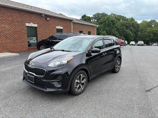 Pre-Owned 2021 Kia Sportage LX - photo - 0