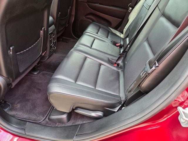 Pre-Owned 2018 Jeep Grand Cherokee Overland - photo - 8