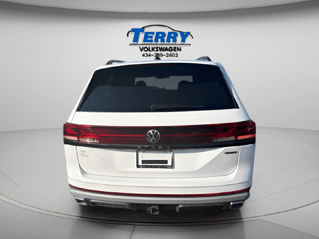 Pre-Owned 2025 Volkswagen Atlas 2.0T Peak Edition - photo - 2