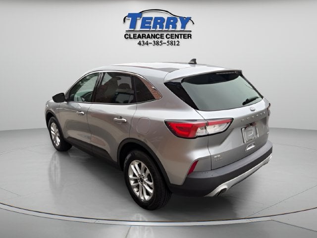 Pre-Owned 2021 Ford Escape SE - photo - 3
