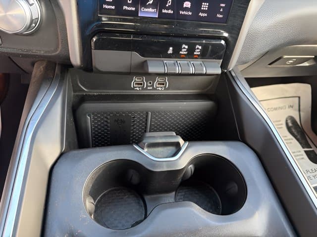 Pre-Owned 2025 Ram 1500 Laramie - photo - 12