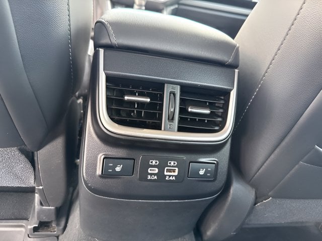 Pre-Owned 2024 Subaru Legacy Limited - photo - 9