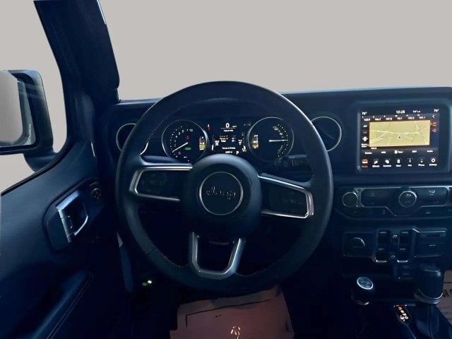 Pre-Owned 2023 Jeep Wrangler Sahara 4xe - photo - 10