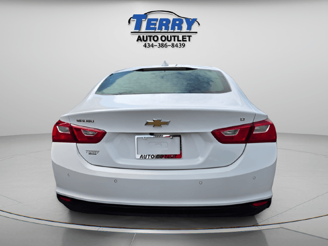 Pre-Owned 2024 Chevrolet Malibu LT - photo - 3
