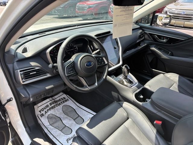 Pre-Owned 2024 Subaru Outback Limited - photo - 3