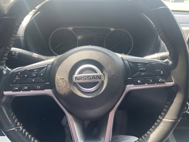 Pre-Owned 2022 Nissan Sentra SV - photo - 11