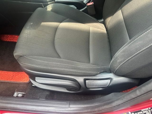 Pre-Owned 2021 Kia Forte LXS - photo - 5