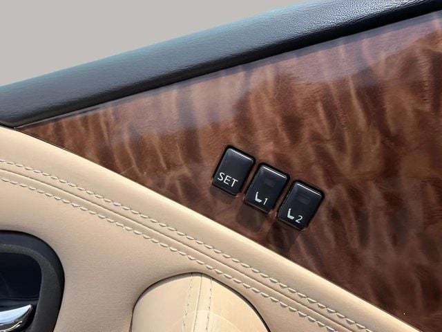 Pre-Owned 2020 Nissan Armada Platinum - photo - 10