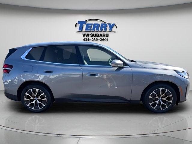 Pre-Owned 2026 BMW X3 30 xDrive - photo - 0