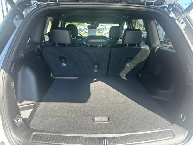 Pre-Owned 2025 Jeep Grand Cherokee Altitude - photo - 4