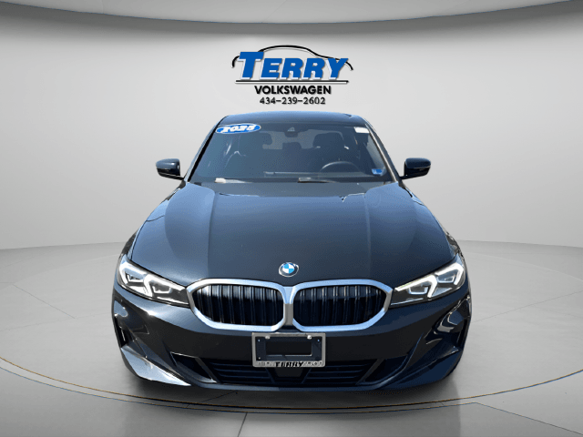 Pre-Owned 2025 BMW 3 Series 330i xDrive - photo - 1