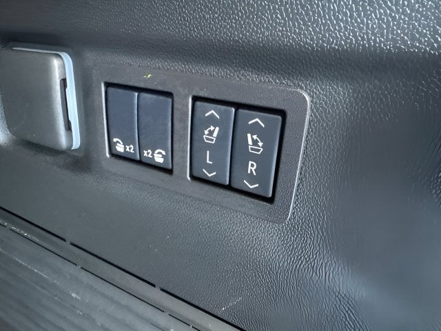 Pre-Owned 2025 Chevrolet Tahoe Premier - photo - 12