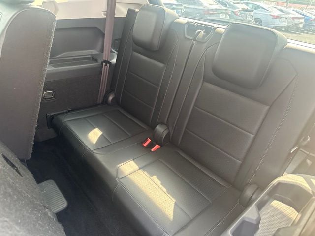 Pre-Owned 2020 Volkswagen Tiguan 2.0T SE - photo - 16