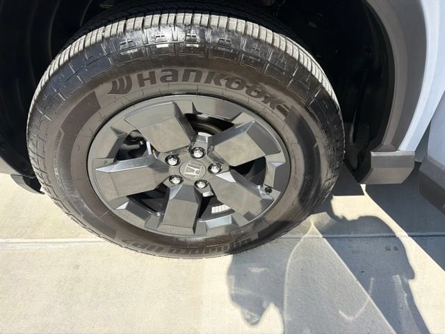 Pre-Owned 2026 Honda Passport RTL - photo - 33
