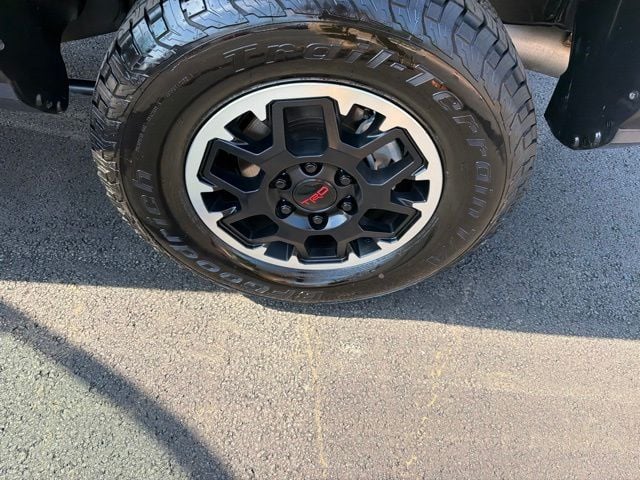 Pre-Owned 2026 Toyota Tacoma TRD Off-Road - photo - 28