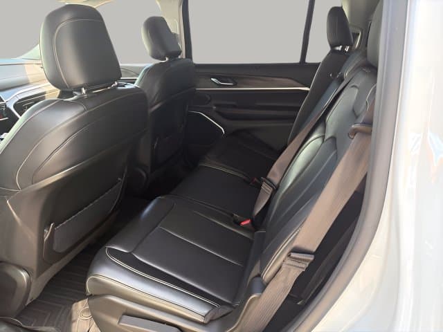 Pre-Owned 2022 Jeep Grand Cherokee L Limited - photo - 13