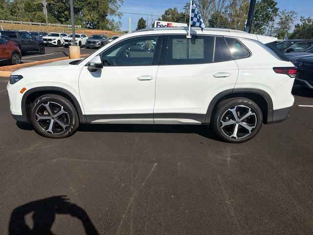 2025 Volkswagen Tiguan 2.0T SE Photo in Lynchburg VA 24502