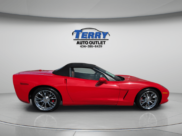 2005 Chevrolet Corvette Base Photo in Lynchburg VA 24502