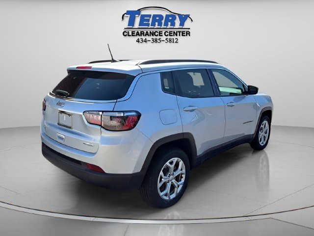 2024 Jeep Compass Latitude Photo in Lynchburg VA 24502