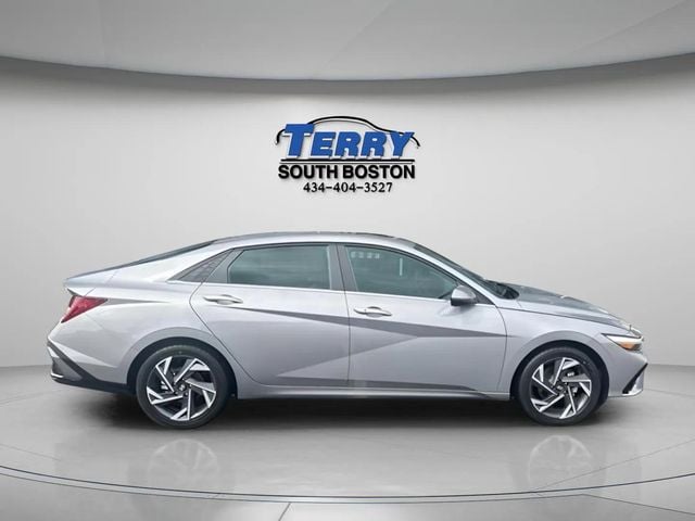 2025 Hyundai Elantra SEL Convenience Photo in Boston VA 24592