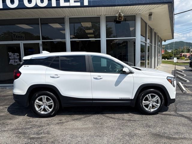 2024 GMC Terrain SLE Photo in Lynchburg VA 24502
