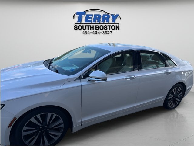 2017 Lincoln MKZ Reserve Photo in Boston VA 24592