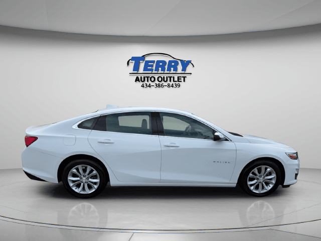 2024 Chevrolet Malibu LT Photo in Lynchburg VA 24502