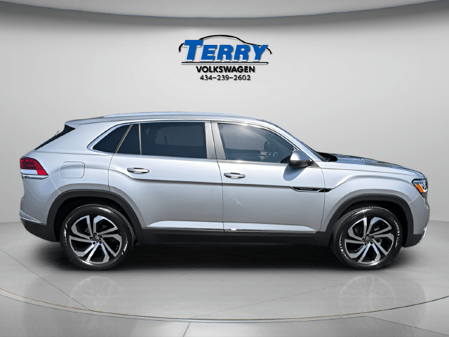 2023 Volkswagen Atlas Cross Sport 3.6L V6 SEL Photo in Lynchburg VA 24502