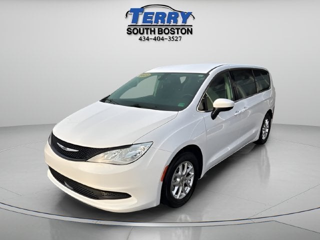 2022 Chrysler Voyager LX Photo in Boston VA 24592