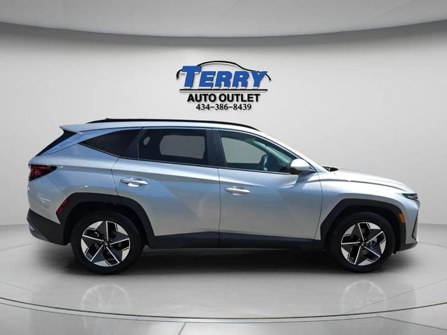 2025 Hyundai Tucson SEL Photo in Lynchburg VA 24502
