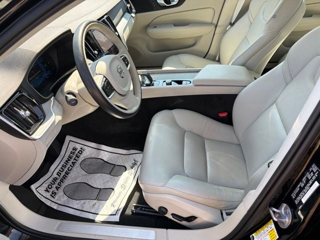 2024 Volvo S60 B5 Plus Dark Theme Photo in Lynchburg VA 24502