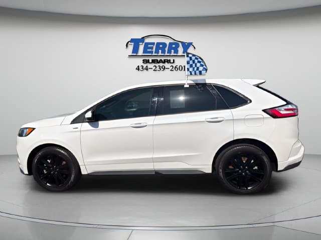 2023 Ford Edge ST Line Photo in Forest VA 24551